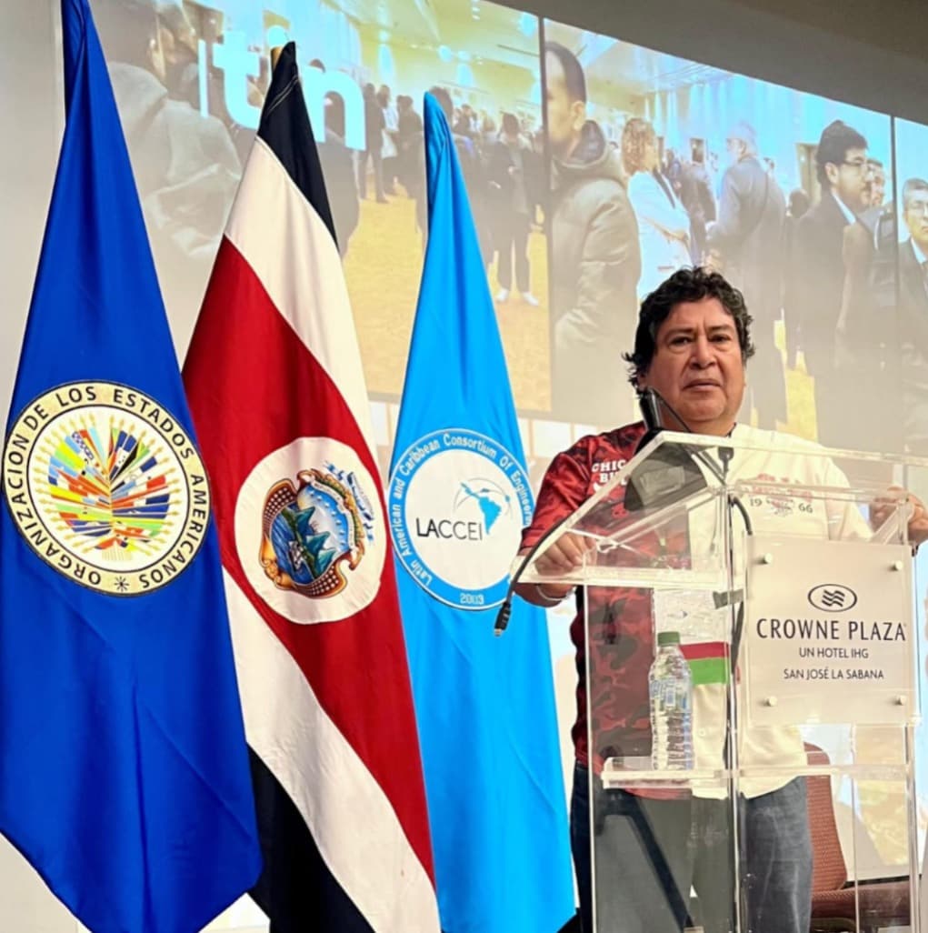 Freedy Sotelo en Costa Rica - recogiendo experiencias para el Peru